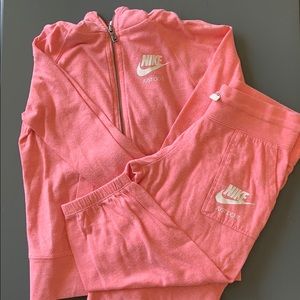 Nike sweat suit
